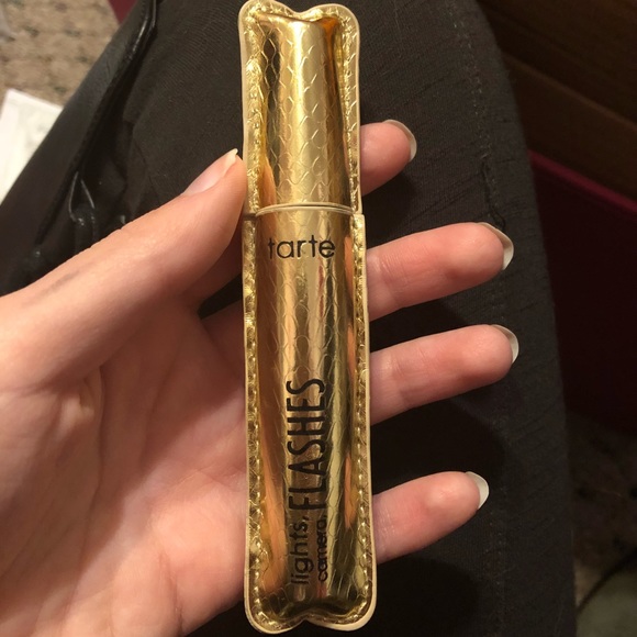 Brand new Tarte lights camera flashes mascara - Picture 2 of 3